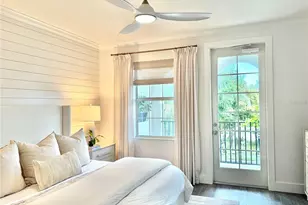 1523 Napoli Dr E, Sarasota, FL 34232 - Photo 23