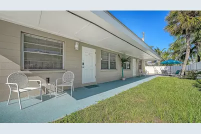 212 66th Street, Holmes Beach, FL 34217 - Photo 1