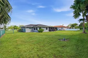 204 Monet Dr, Nokomis, FL 34275 - Photo 45