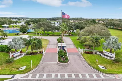 8510 Countess Avenue Circle, Palmetto, FL 34221 - Photo 41