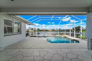 3715 72nd Ave Cir E, Sarasota, FL 34243 - Photo 31