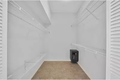 3715 72nd Ave. Circle E, Sarasota, FL 34243 - Photo 13
