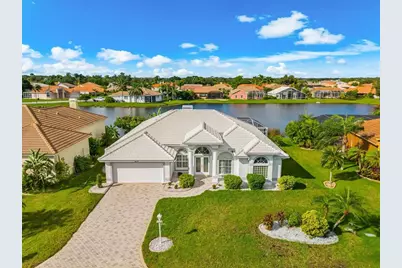 3715 72nd Ave. Circle E, Sarasota, FL 34243 - Photo 1