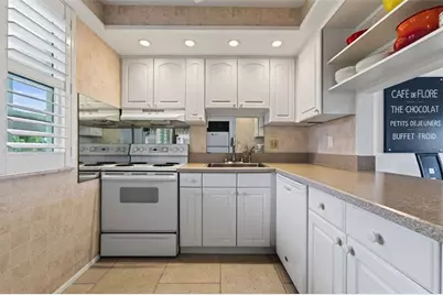 4330 Falmouth Drive #107, Longboat Key, FL 34228 - Photo 27