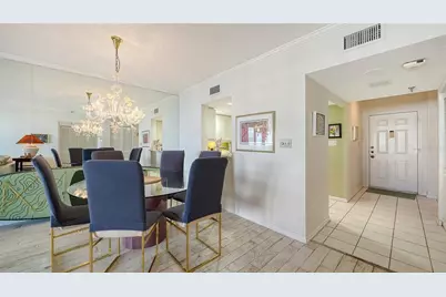 1425 Gulf Of Mexico Drive #D-405, Longboat Key, FL 34228 - Photo 21
