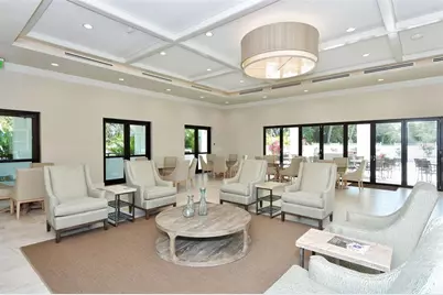 1425 Gulf Of Mexico Drive #D-405, Longboat Key, FL 34228 - Photo 49