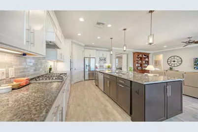 16925 Pelham Place, Bradenton, FL 34202 - Photo 11