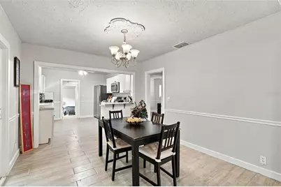2115 55th Avenue E, Bradenton, FL 34203 - Photo 17