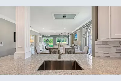 3407 Hadfield Greene #13, Sarasota, FL 34235 - Photo 13
