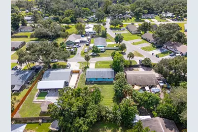 408 40th Street E, Palmetto, FL 34221 - Photo 5