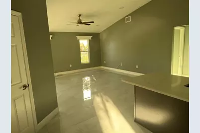 5909 41st Street E, Bradenton, FL 34203 - Photo 5