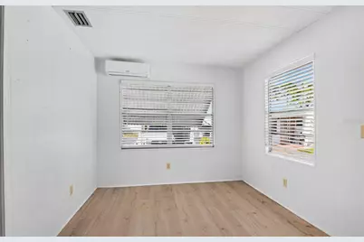 60 4th Street, Bradenton, FL 34210 - Photo 11