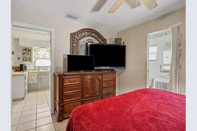 6313 Sweetwater Drive E, Lakeland, FL 33811 - Photo 17