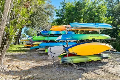 597 Sutton Place, Longboat Key, FL 34228 - Photo 23