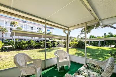 597 Sutton Place, Longboat Key, FL 34228 - Photo 7