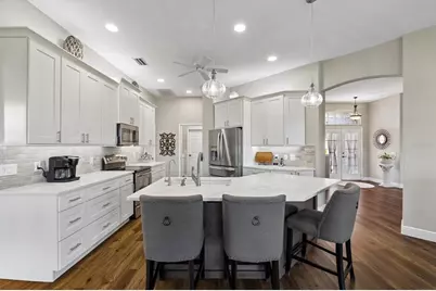 9921 Laurel Valley Avenue Circle, Bradenton, FL 34202 - Photo 5