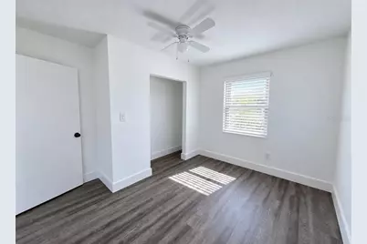 2718 5th Avenue E, Palmetto, FL 34221 - Photo 9