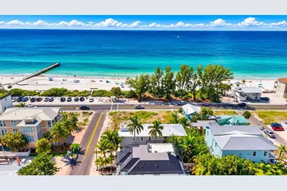104 5th Street S, Bradenton Beach, FL 34217 - Photo 69