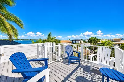 104 5th Street S, Bradenton Beach, FL 34217 - Photo 53