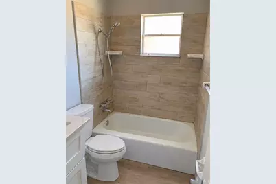 4910 23rd Street W #A & B, Bradenton, FL 34207 - Photo 3
