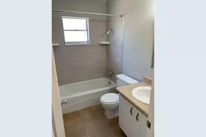 4910 23rd Street W #A & B, Bradenton, FL 34207 - Photo 9