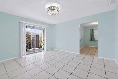 1162 84th Terrace N #D, Saint Petersburg, FL 33702 - Photo 3