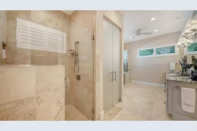 6061 Gulf Of Mexico Drive, Longboat Key, FL 34228 - Photo 35