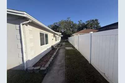 6142 76th Avenue N, Pinellas Park, FL 33781 - Photo 9