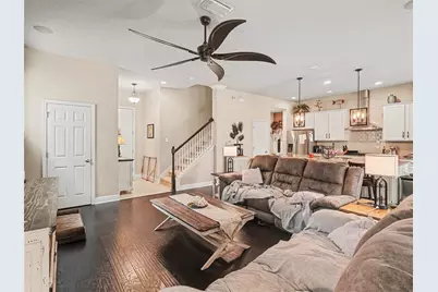 7508 Lantern Park Avenue, Apollo Beach, FL 33572 - Photo 11
