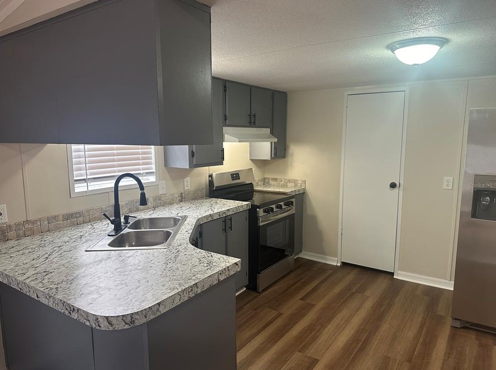 2401 Tumbleweed Trl, Lake Wales FL  33898-9644 exterior