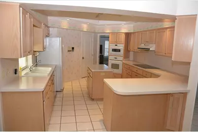 2418 Berkshire Drive, Winter Haven, FL 33884 - Photo 15