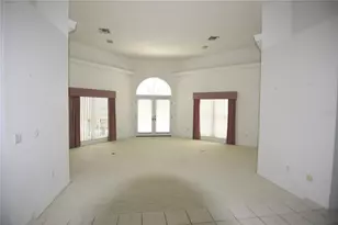 2418 Berkshire Dr, Winter Haven, FL 33884 - Photo 7