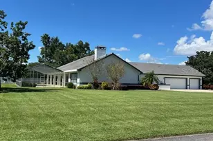 2418 Berkshire Dr, Winter Haven, FL 33884 - Photo 41