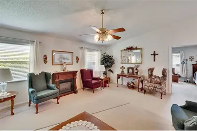 3154 Prairie Dunes Circle W, Lakeland, FL 33810 - Photo 5