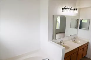 562 Stonewall Ave, Haines City, FL 33844 - Photo 11