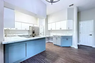 1904 Vista View Dr, Lakeland, FL 33813 - Photo 19