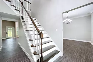 1904 Vista View Dr, Lakeland, FL 33813 - Photo 13