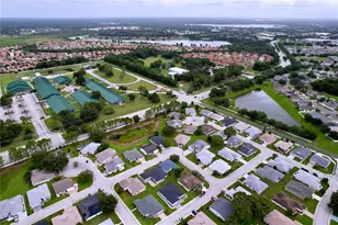 2137 Grand Cypress Dr, Lakeland, FL 33810 - Photo 35