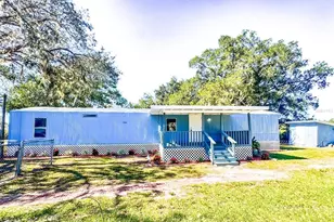 688 4th St, Polk City, FL 33868 - Photo 1