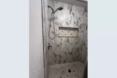 7150 N Tamiami Trail #S515, Sarasota, FL 34243 - Photo 11