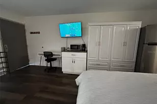 7150 N Tamiami Trl, Sarasota, FL 34243 - Photo 5