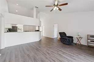 4022 Oak Preserve Dr, Winter Haven, FL 33880 - Photo 3