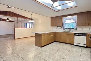 301 S Wells Ave, Avon Park, FL 33825 - Photo 17