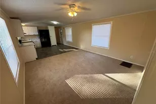 10636 Pathfinder Trail, Lakeland, FL 33809 - Photo 3