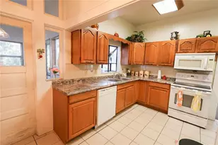 601 Alta Vista Dr, Haines City, FL 33844 - Photo 7