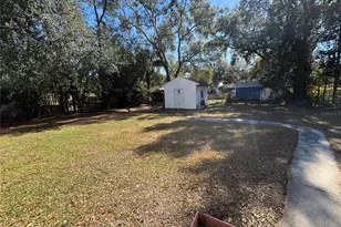 255 W Valencia Dr, Bartow, FL 33830 - Photo 3