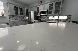 10439 Andover Point Cir, Orlando, FL 32825 - Photo 7