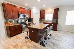 2389 Rock Dr, Kissimmee, FL 34759 - Photo 5