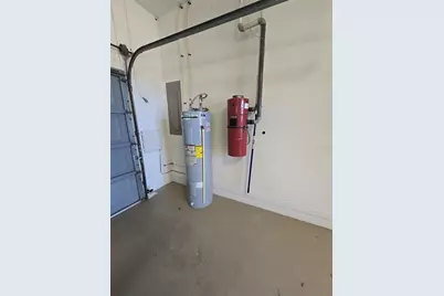 2409 Berkshire Drive, Winter Haven, FL 33884 - Photo 33