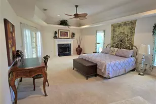2409 Berkshire Dr, Winter Haven, FL 33884 - Photo 9